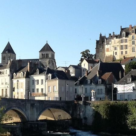 Au Pied Du Chateau 圣艾尼昂 外观 照片