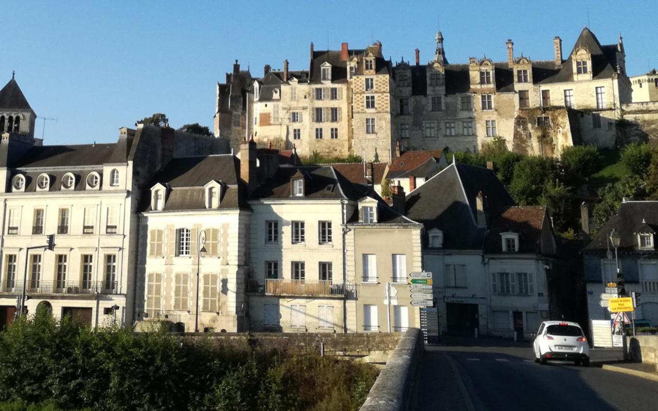 Au Pied Du Chateau 圣艾尼昂 外观 照片